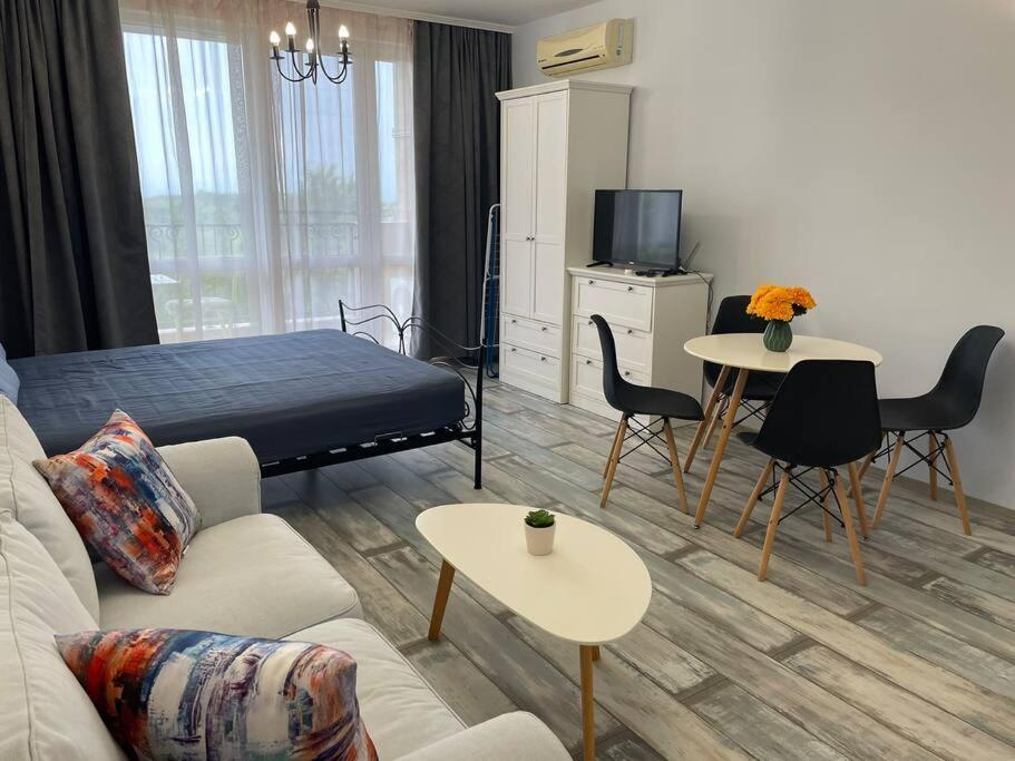 Studio E32 Atia Resort Chernomoretz 체르노모레츠 외부 사진